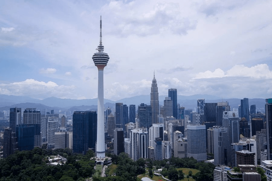 A WORLD ON EDGE: MALAYSIA NAVIGATING THE NEW GEOPOLITICAL FAULT&nbsp;LINES